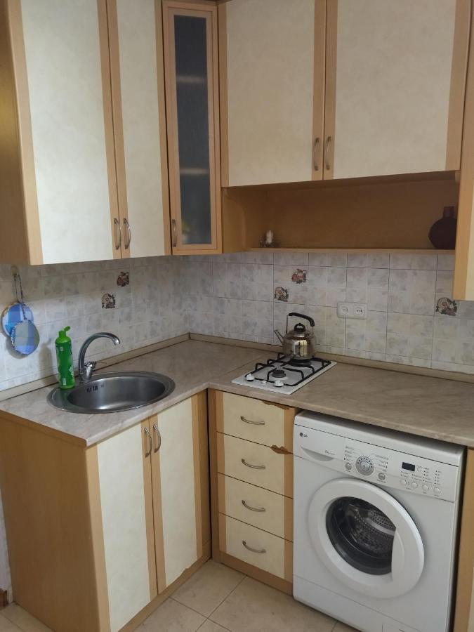 Abovyan 36 Apt & Tour Erivan Dış mekan fotoğraf